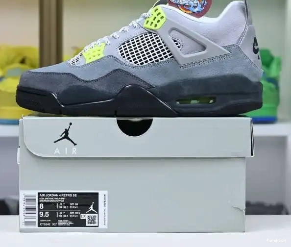 Jordan se'95neon retro Jordan Air 4 0420
